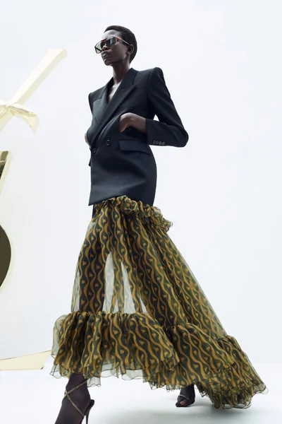 Look 1